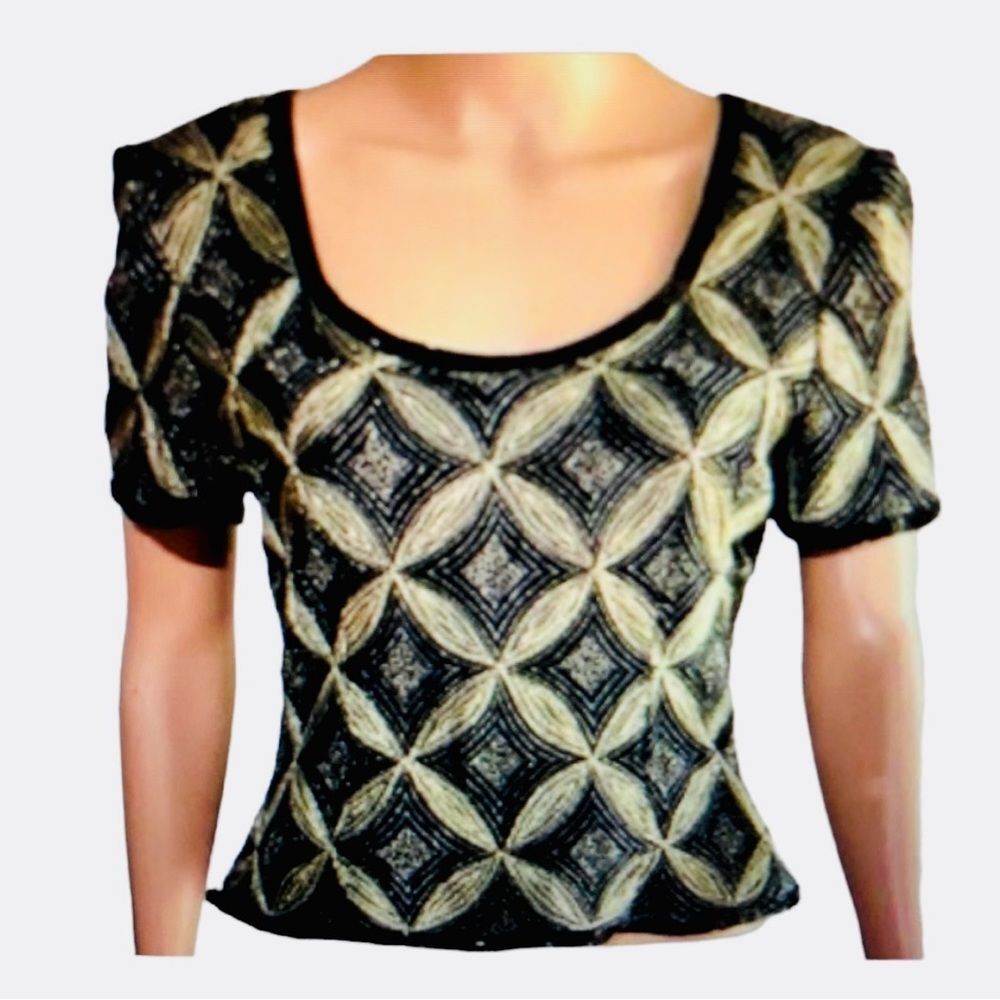 Papell Boutique Evening Black and Gold.Beaded 100% Silk Top